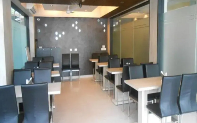 Hotel Victerrace Regency