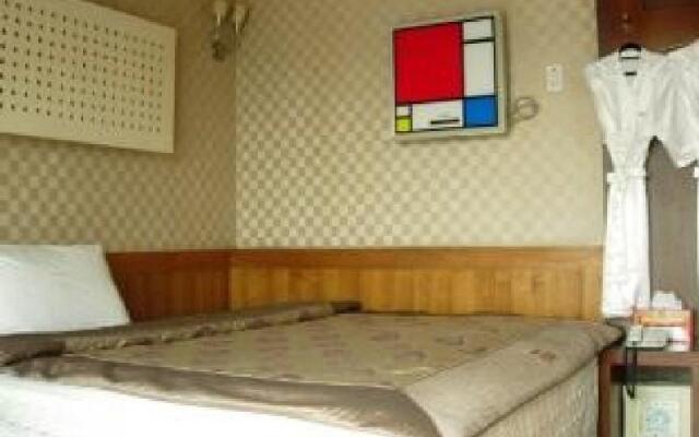 Goodstay Somnus Motel