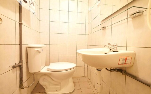 台中逢甲尼克旅店