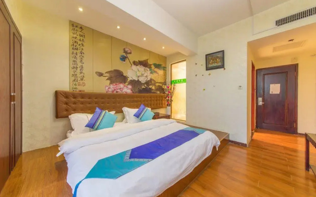 Lijiang Shishan Zhuyuan Hotel