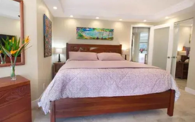 Kauhale Makai 434, 2 Bedroom, 2 Bathroom Oceanfront Condo, Pool