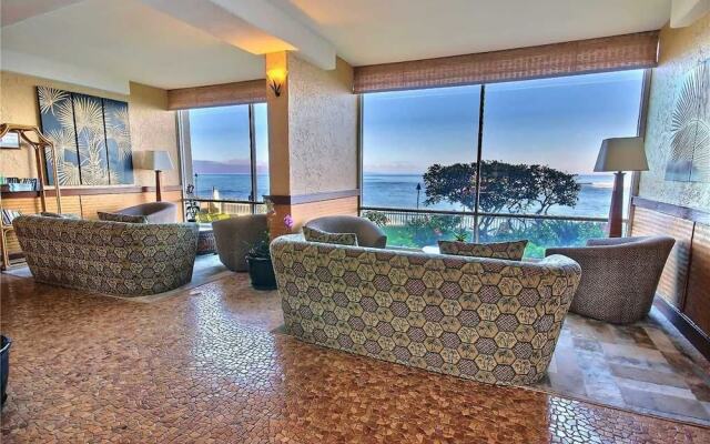 Royal Kahana 617 by RedAwning