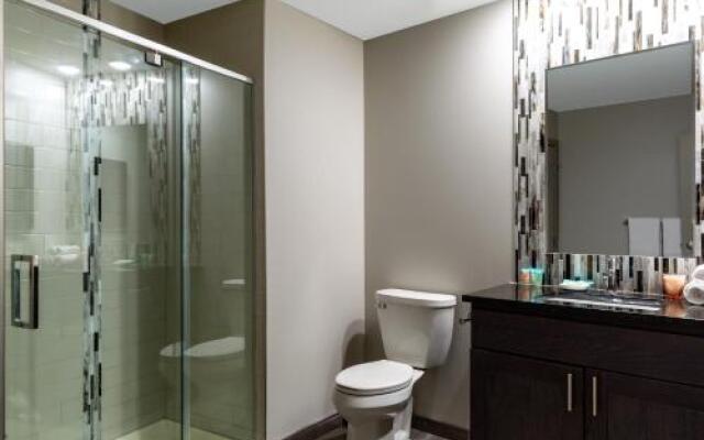 Stay Alfred at The Garfield