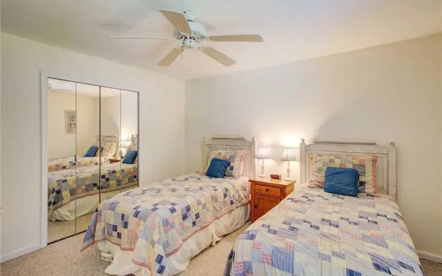 Turtle Cove 4809 by RedAwning