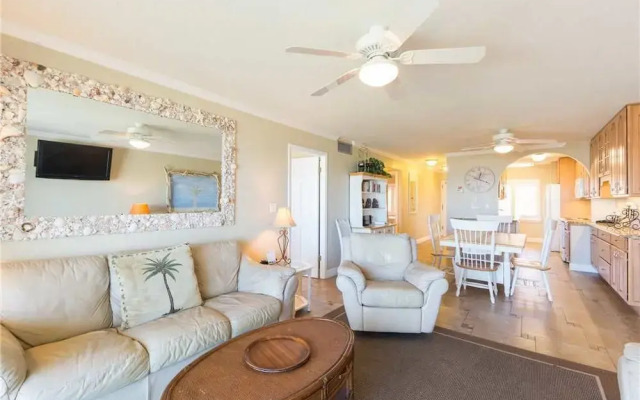515 Madeira Norte Condo