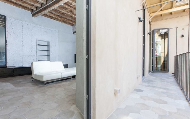 Rental in Rome Loophouse