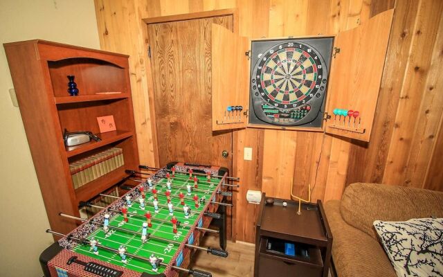 Tree Top Hideaway 888 by RedAwning