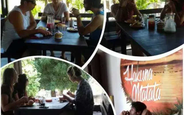 Hakuna Matata Hostel Bar