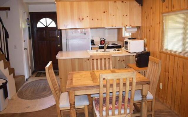 Mammoth View Villas 35