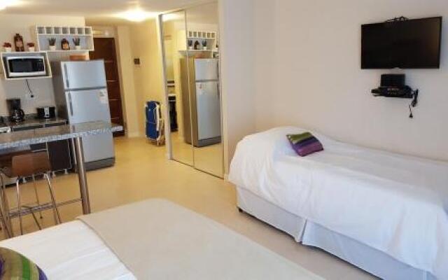 Aqualina Luxury Suites