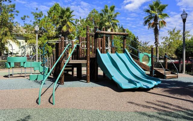 RVH_234 Whisper Way Charm