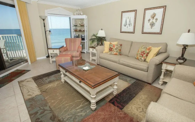 Inlet Reef 305 2 Bedroom Condo by RedAwning