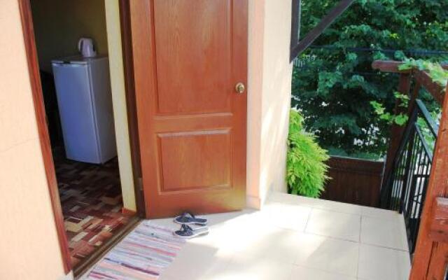 Guest House on Parkovaya ulitsa