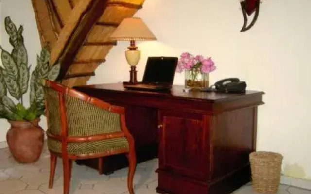 Guinea Lodge