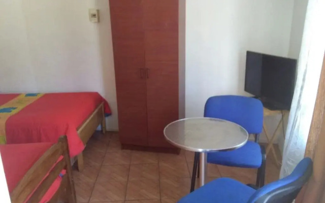 Hostal Limonares
