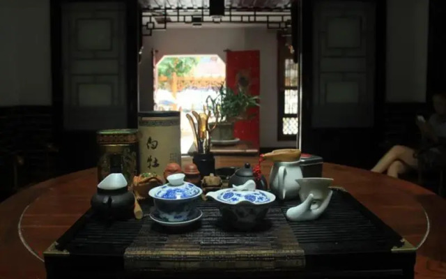 Wudangshan Jianguo Hotel