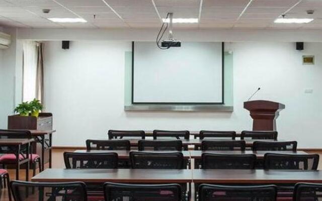 Shell Hotel (Kaifeng Grum Tower Plaza)