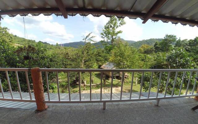 Baan Suan Tayida Homestay