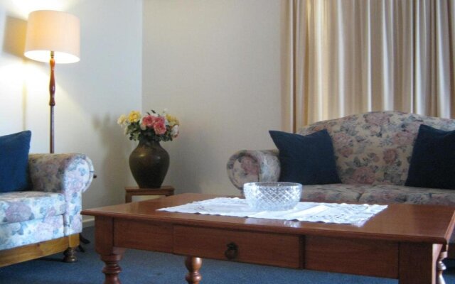 Basedow Units Tanunda