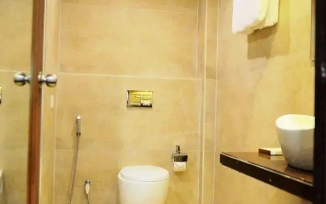 Mango Hotels Bhagwati Park