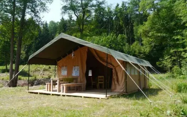 Glamping im Safaritent