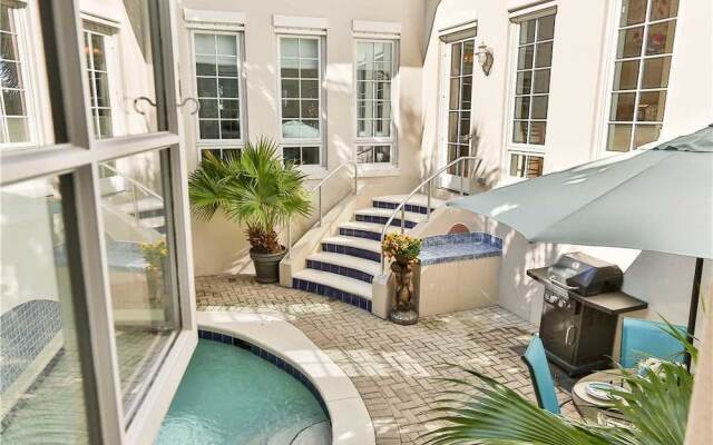 Nautilus 3605 Waverly by RedAwning