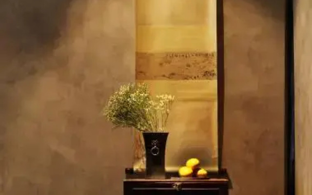 Yin Lv Tong Li Courtyart Hotel 