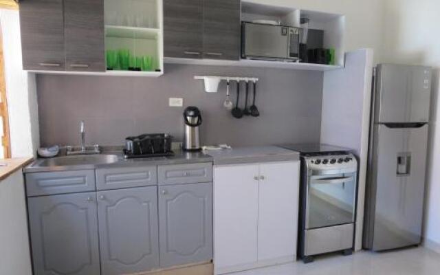 Las Indias Hostel By HMC