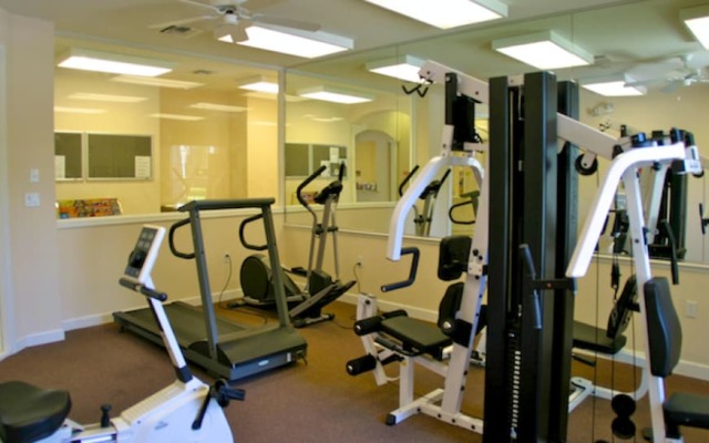 Ahmad's Lake Berkley Townhouse