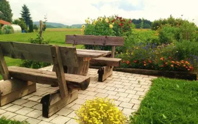 Ferdihof Holiday Home