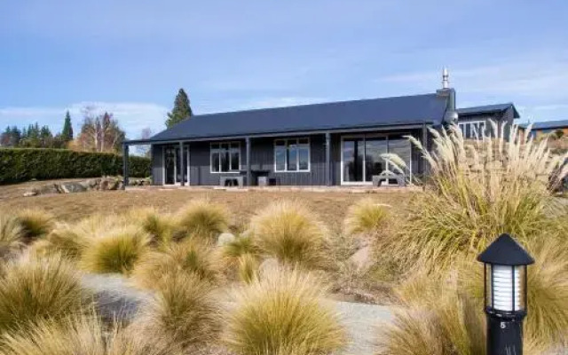 D'Archiac Cottage