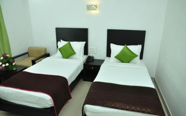 OYO Premium Calicut Airport Extension