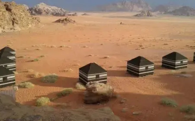 Sand Dunes Camp