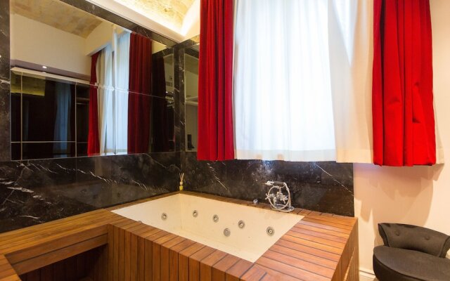 Rental In Rome Pinciana Deluxe