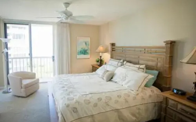 Elegant Oceanfront Condo with Pool and Hot Tub by RedAwning