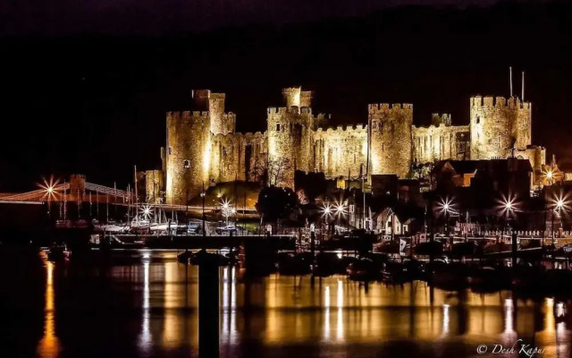 The Bridge - Y Bont - Conwy