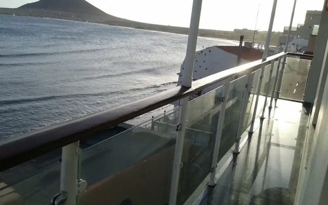 Edificio Playa Chica