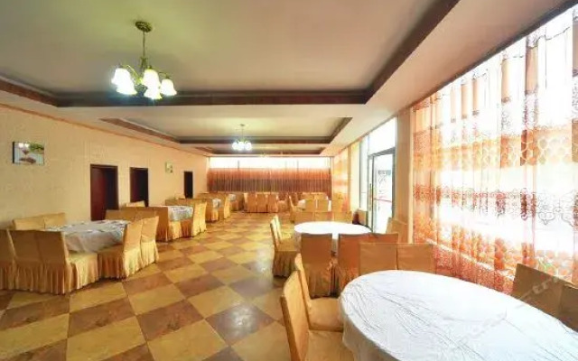 Jiuzhaigou Jinjing Hotel