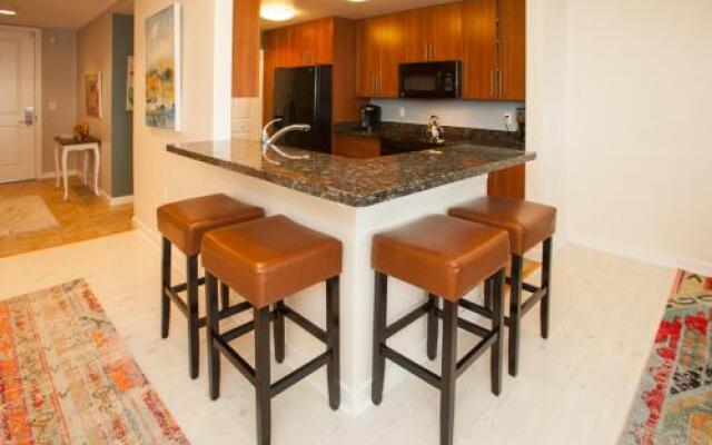 B117 Bare Feet Retreat