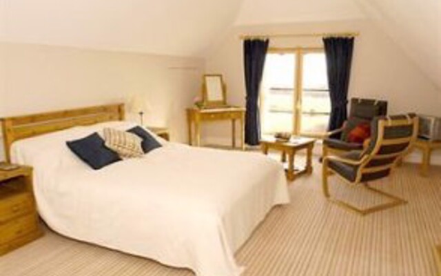 Lodge Farmhouse Bed & Breakfast