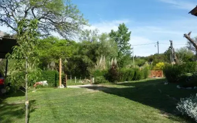 El Viejo Algarrobo - Hosteria Serrana