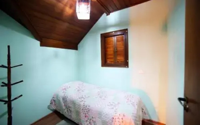 Chalés Araucária e Manacá