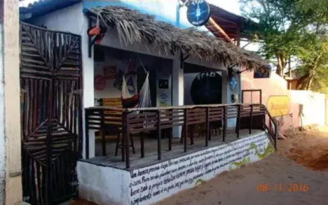 Trip Bar Hostel