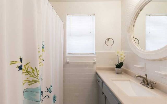 Surfside - Four Bedroom Home