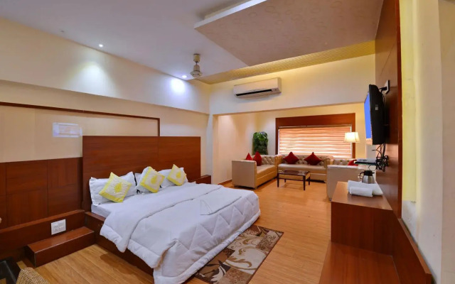 Hotel Saffron