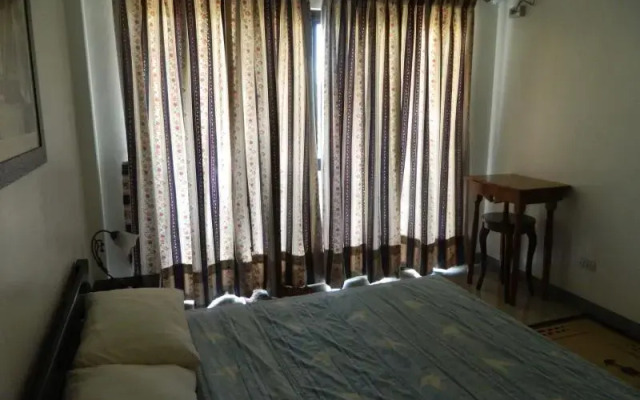 Cherrard Apartelle