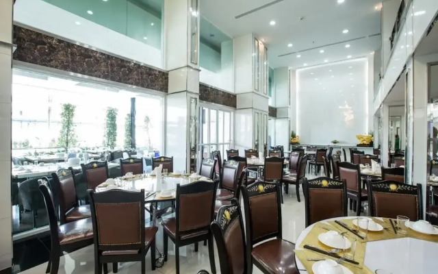 Golden Dragon Suvarnabhumi Hotel