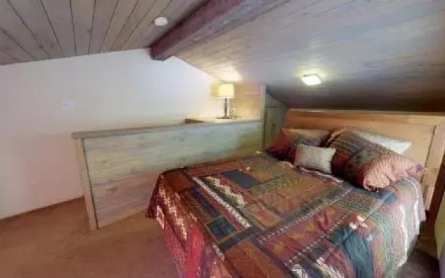 Cliff Dweller Condo #4