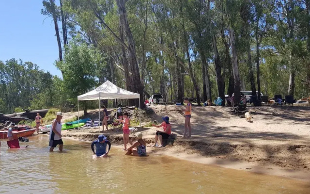 Barmah Bridge Caravan Park