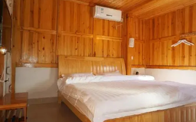 Yun Shui Yao Dong Bi Lou Hostel